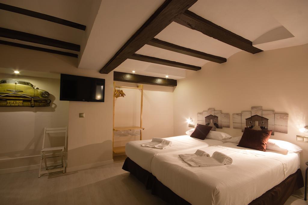 Sweet Otel Valencia Bagian luar foto