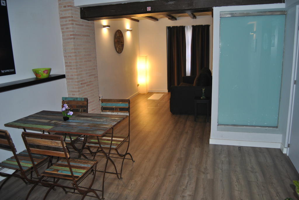 Sweet Otel Valencia Bagian luar foto