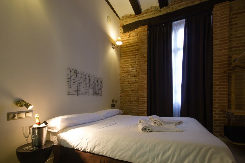 Sweet Otel Valencia Bagian luar foto